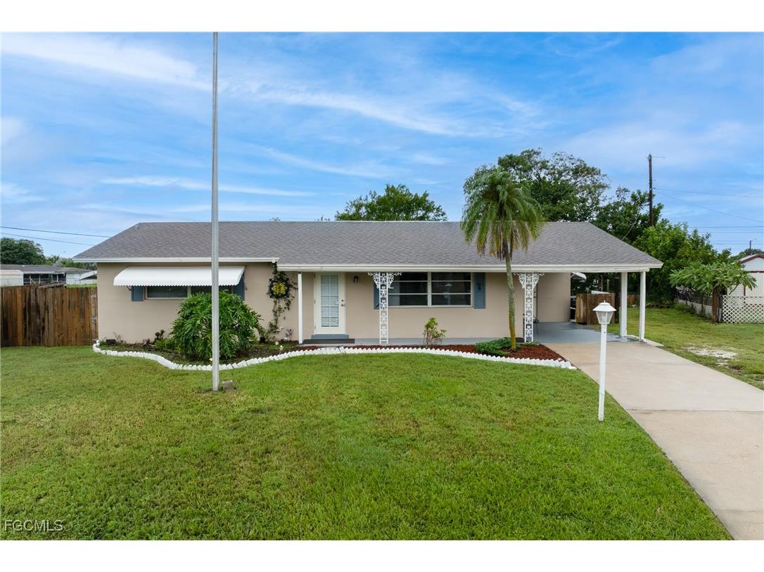312 Grovewood Avenue S Lehigh Acres FL 33936 2025002671 image1