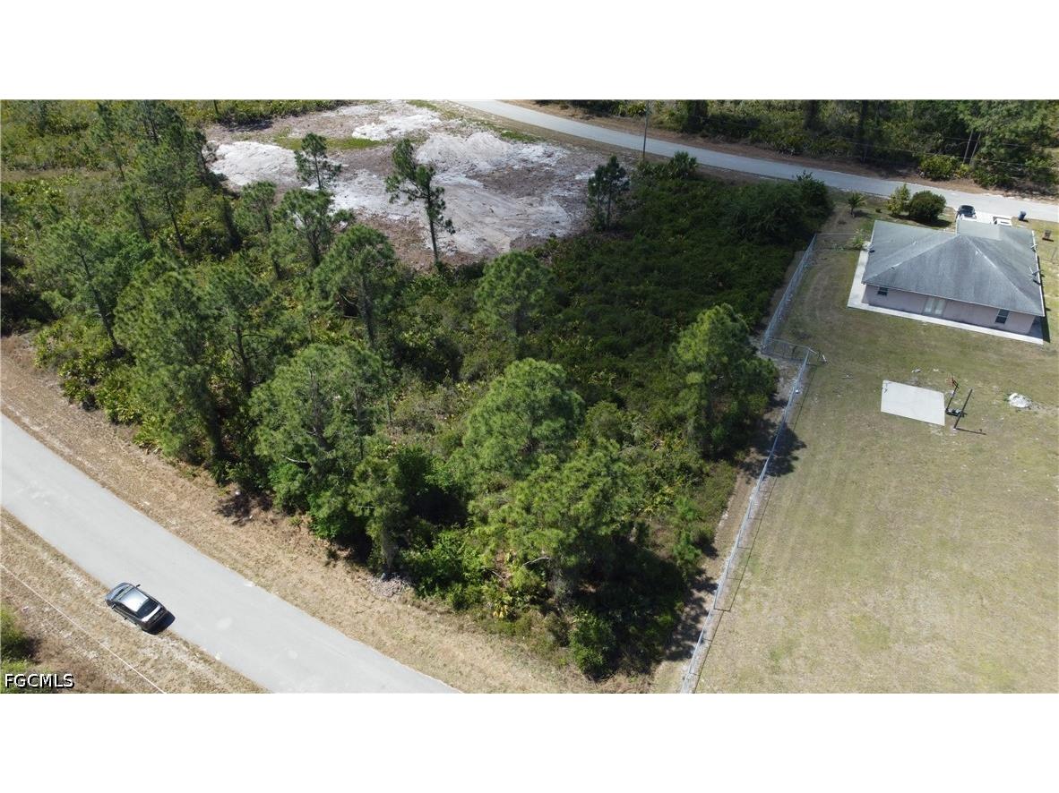 312 Hermosa Avenue Lehigh Acres FL 33974 2026025474 image2