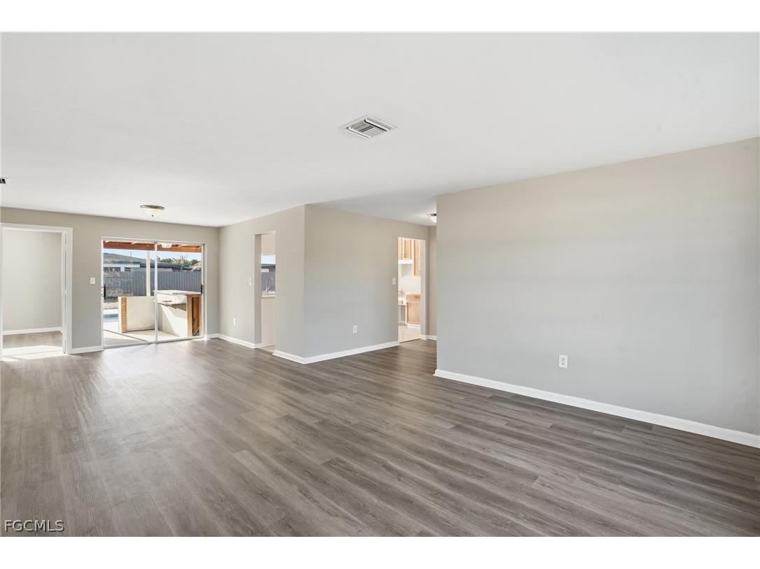 312 Hollywood Street Lehigh Acres FL 33936 2026004113 image11