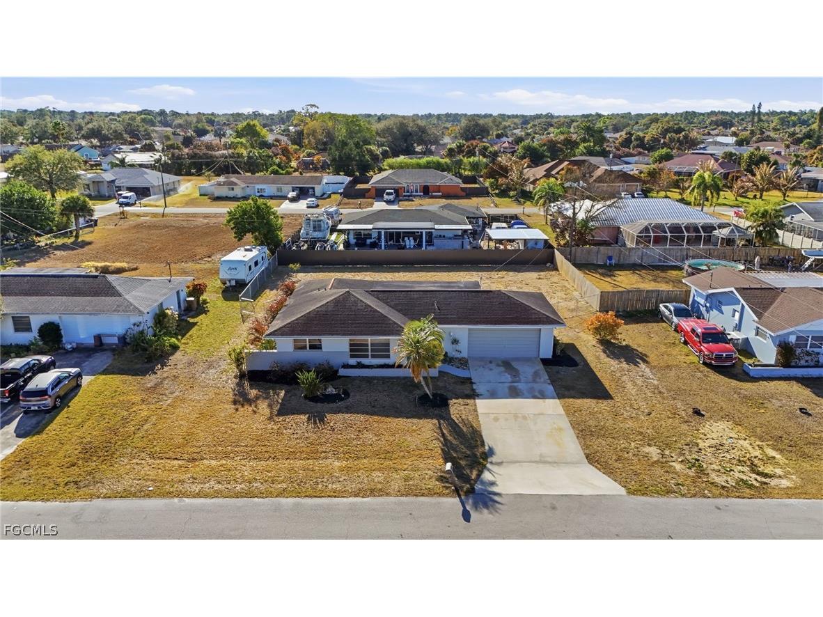 312 Hollywood Street Lehigh Acres FL 33936 2026004113 image3