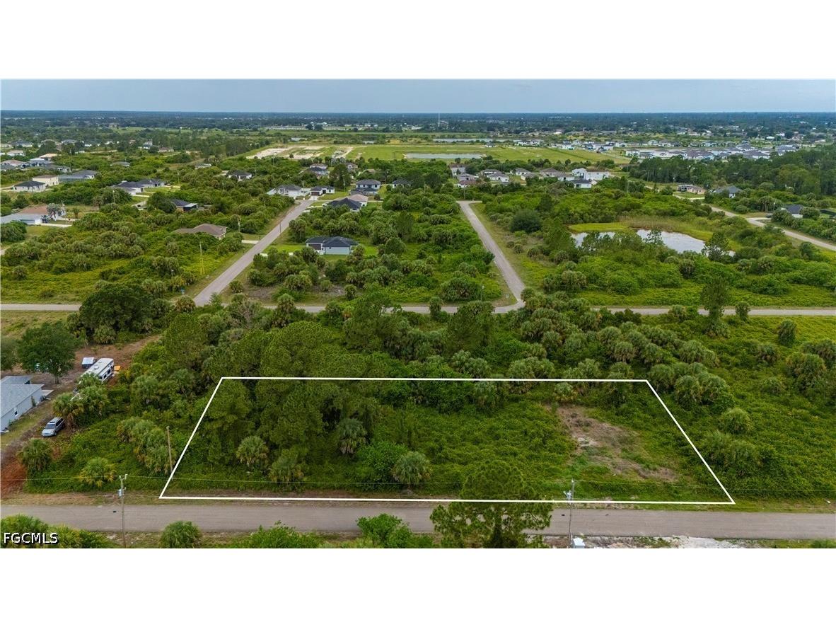 312 Laurel Avenue S Lehigh Acres FL 33974 2026025143 image1