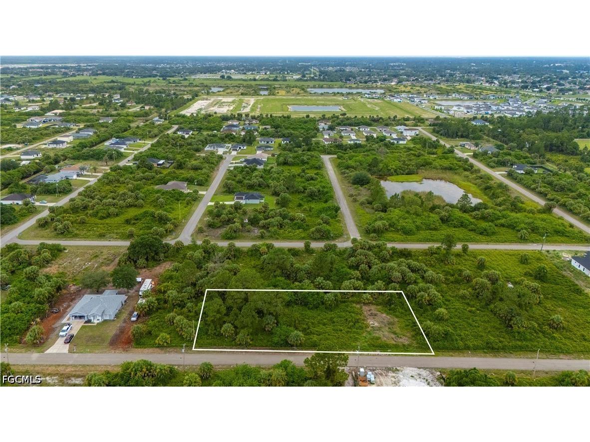312 Laurel Avenue S Lehigh Acres FL 33974 2026025143 image2