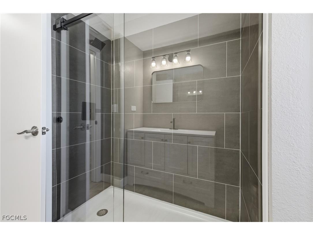 312 Nicklaus Boulevard North Fort Myers FL 33903 2026012592 image19