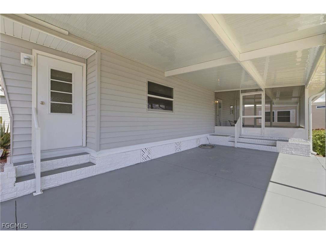 312 Nicklaus Boulevard North Fort Myers FL 33903 2026012592 image4