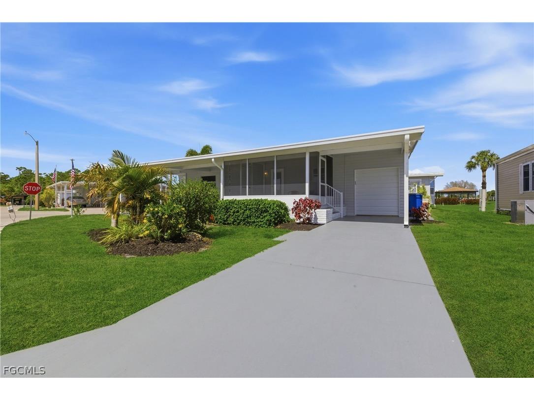 312 Nicklaus Boulevard North Fort Myers FL 33903 2026012592 image6