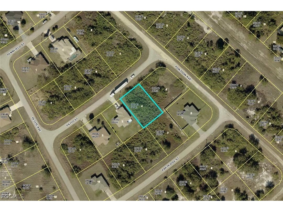 312 Patio Street Lehigh Acres FL 33974 2026009759 image1