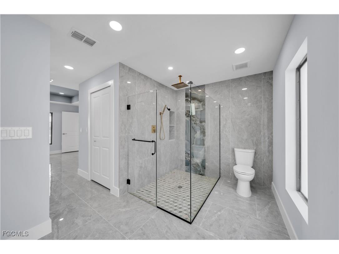 312 Pembroke Street Lehigh Acres FL 33974 2025019750 image26