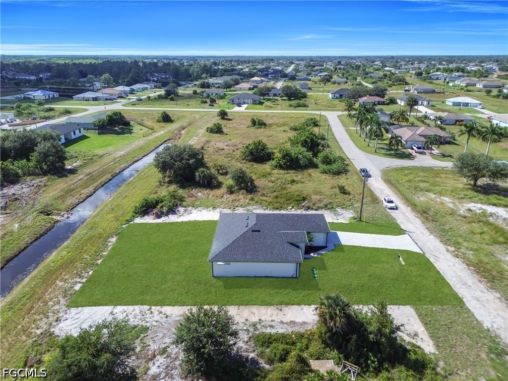 312 Pembroke Street Lehigh Acres FL 33974 2026019777 image34