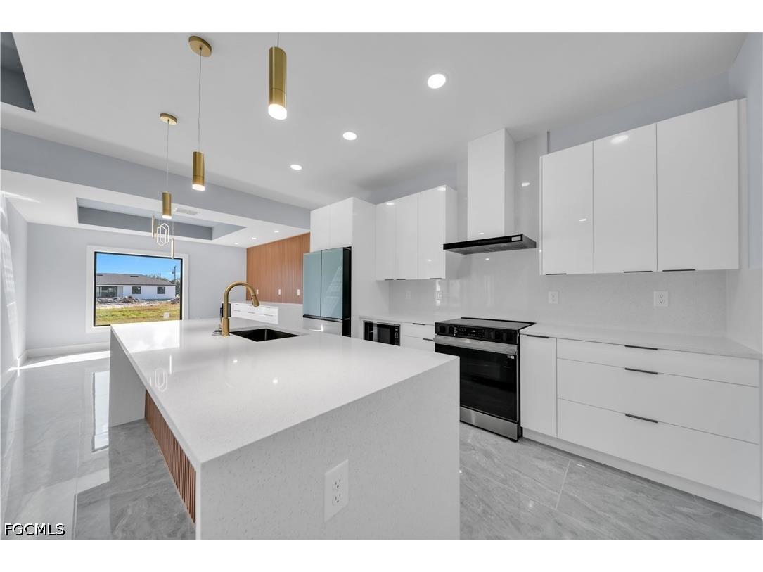 312 Pembroke Street Lehigh Acres FL 33974 2026019777 image7