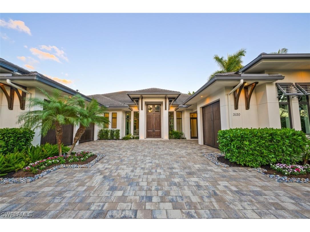 3120 Crayton Road Naples FL 34103 223084445 image1