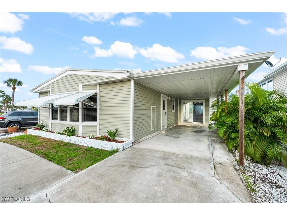 3120 Coquina Esplanade Punta Gorda FL 33982 223082585 image1