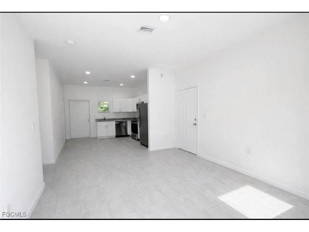 3121 24th Street SW Lehigh Acres FL 33976 2026005267 image2