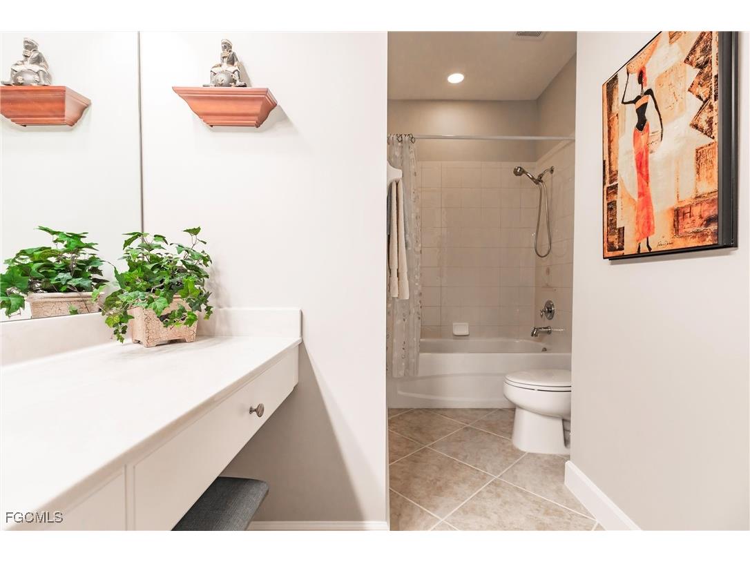 3121 Meandering Way #201 Fort Myers FL 33905 2025017279 image29