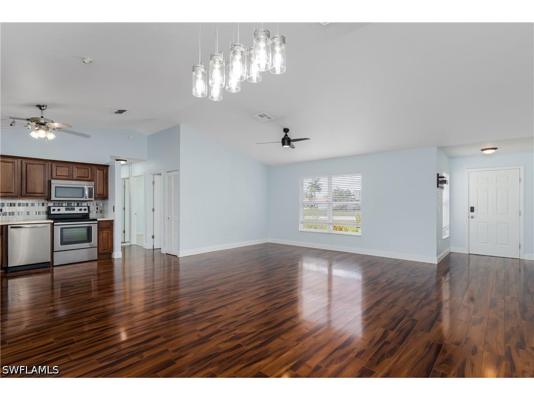 3121 Orange Grove Trail Naples FL 34120 226017859 image5