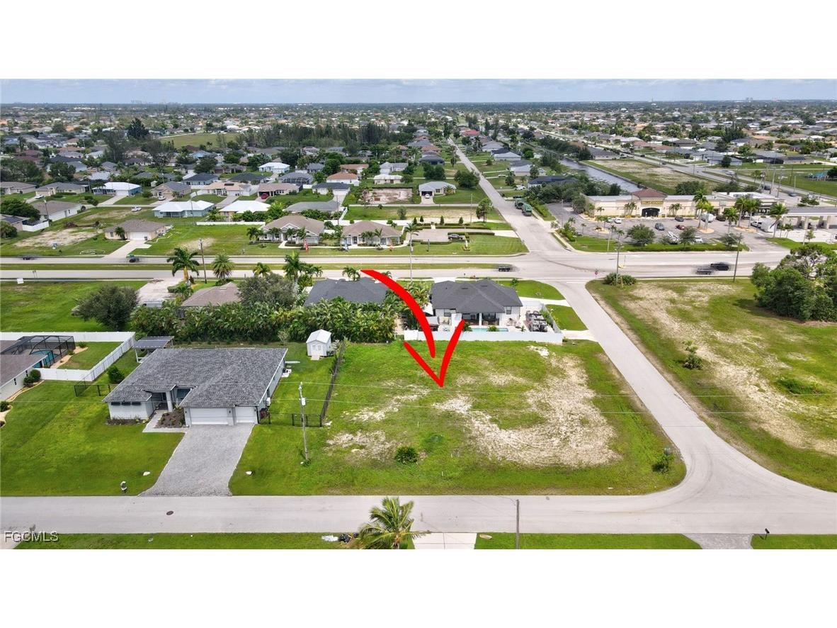 3121 SW 16th Place Cape Coral FL 33914 2025005243 image1