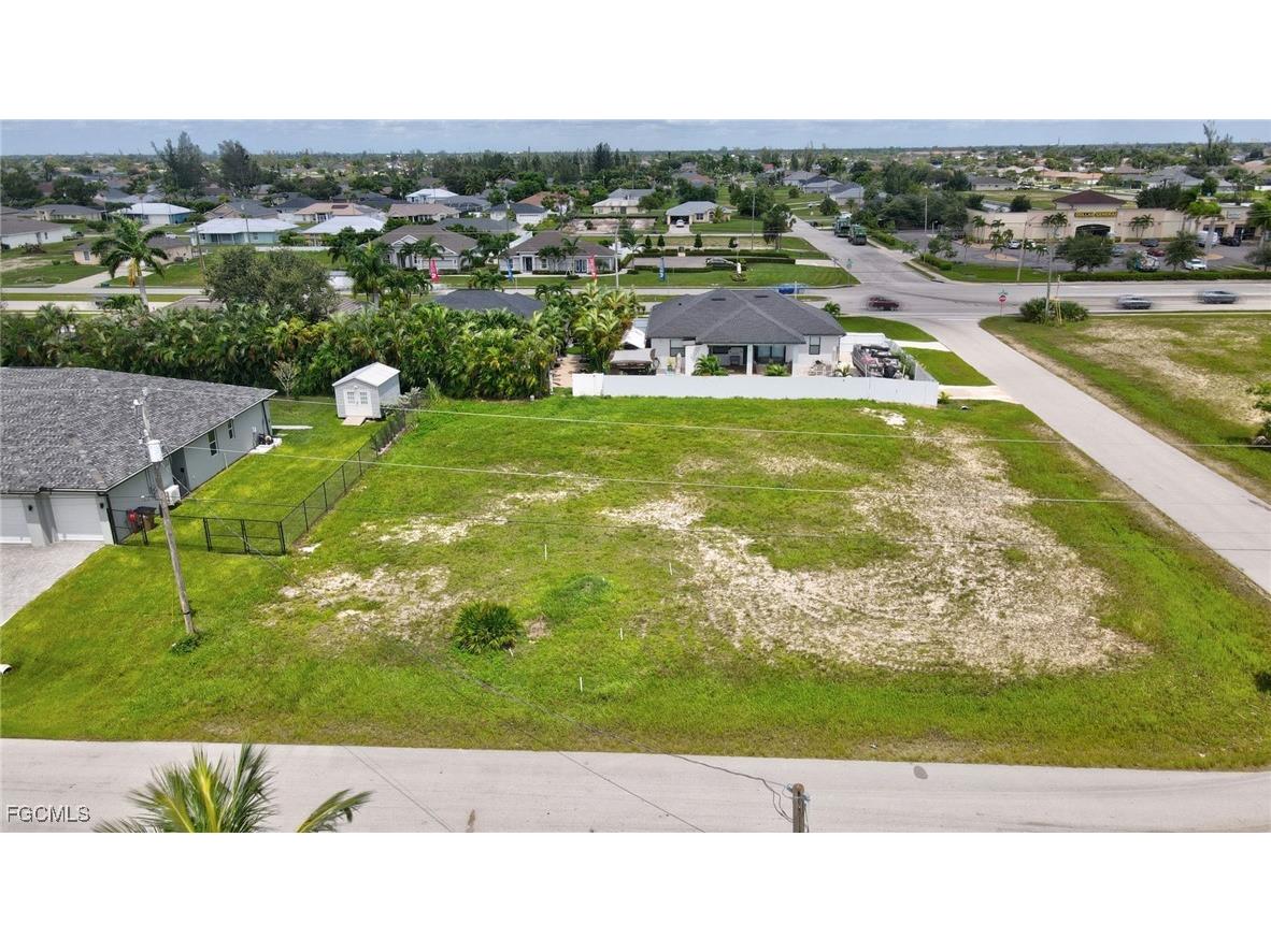3121 SW 16th Place Cape Coral FL 33914 2025005243 image7