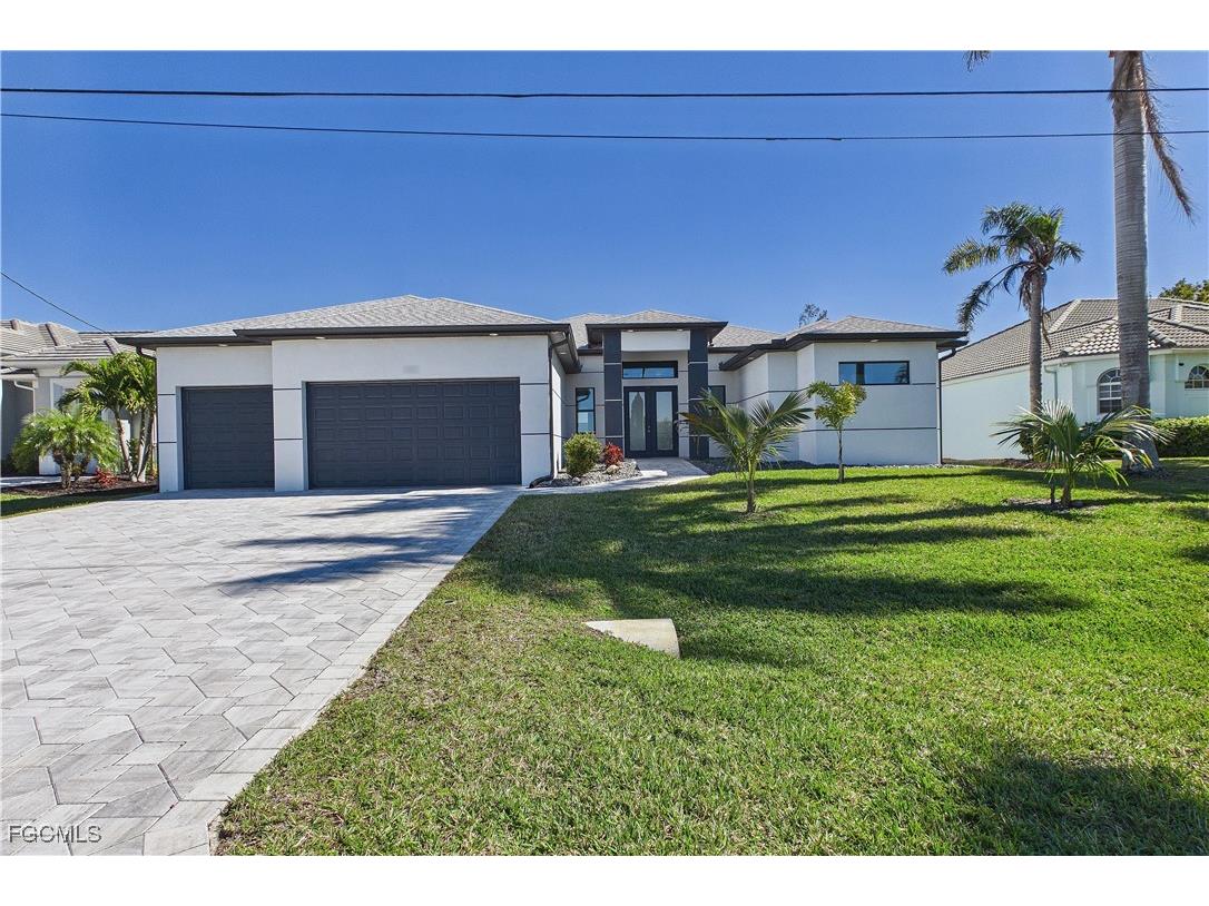 3121 SW 26th Place Cape Coral FL 33914 2026005703 image3
