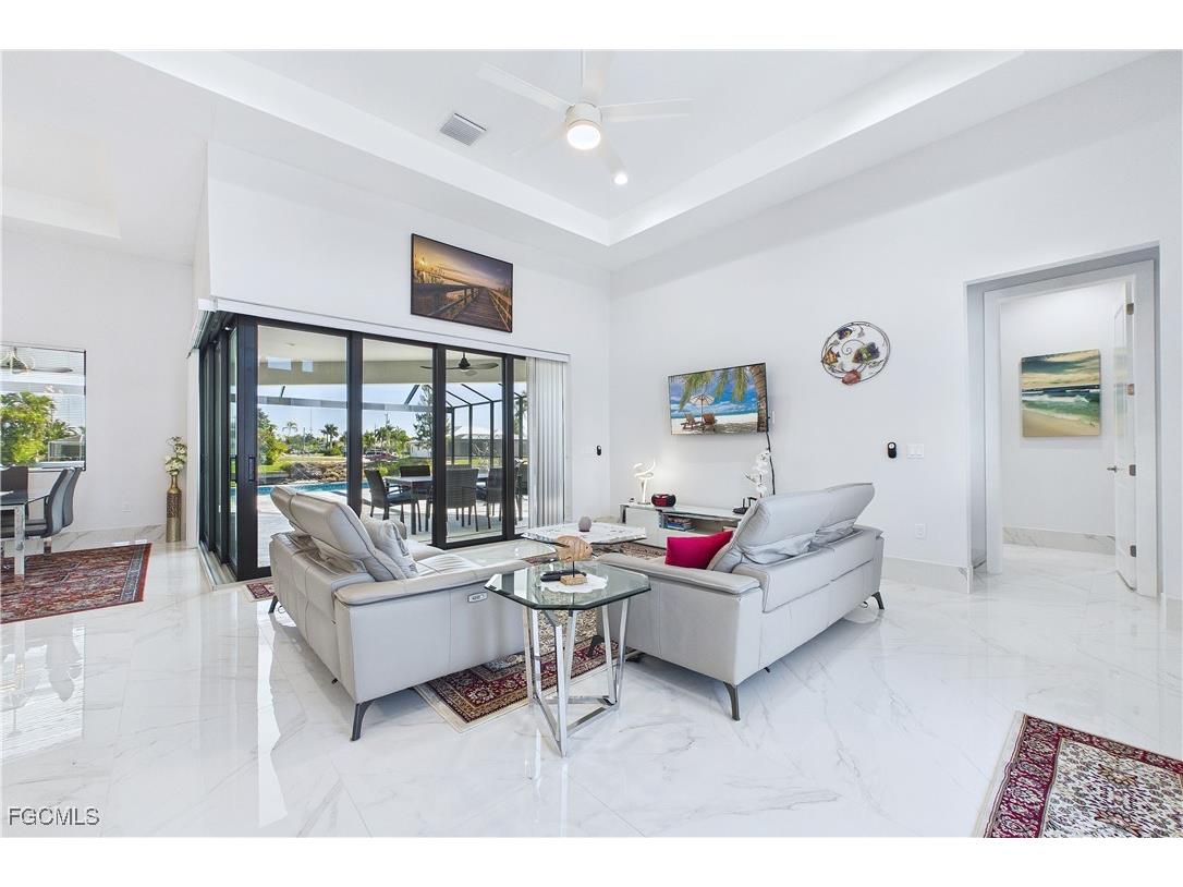 3121 SW 26th Place Cape Coral FL 33914 2026005703 image4