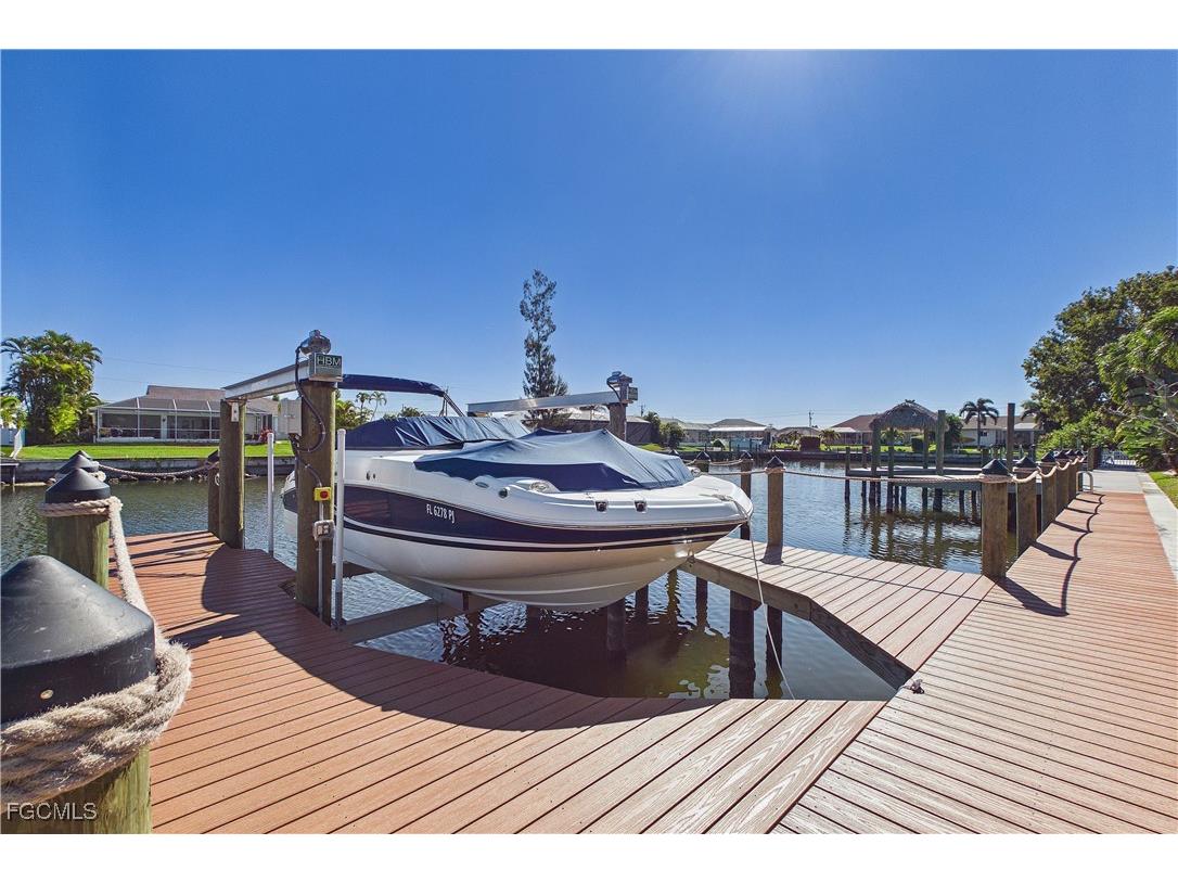 3121 SW 26th Place Cape Coral FL 33914 2026005703 image42