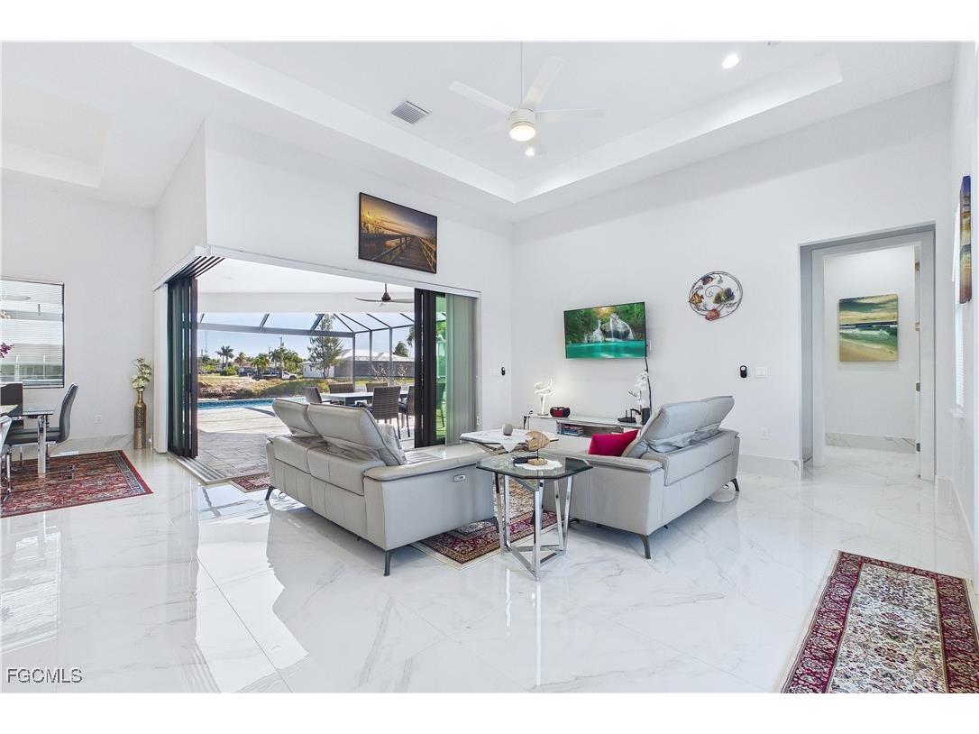 3121 SW 26th Place Cape Coral FL 33914 2026005703 image6