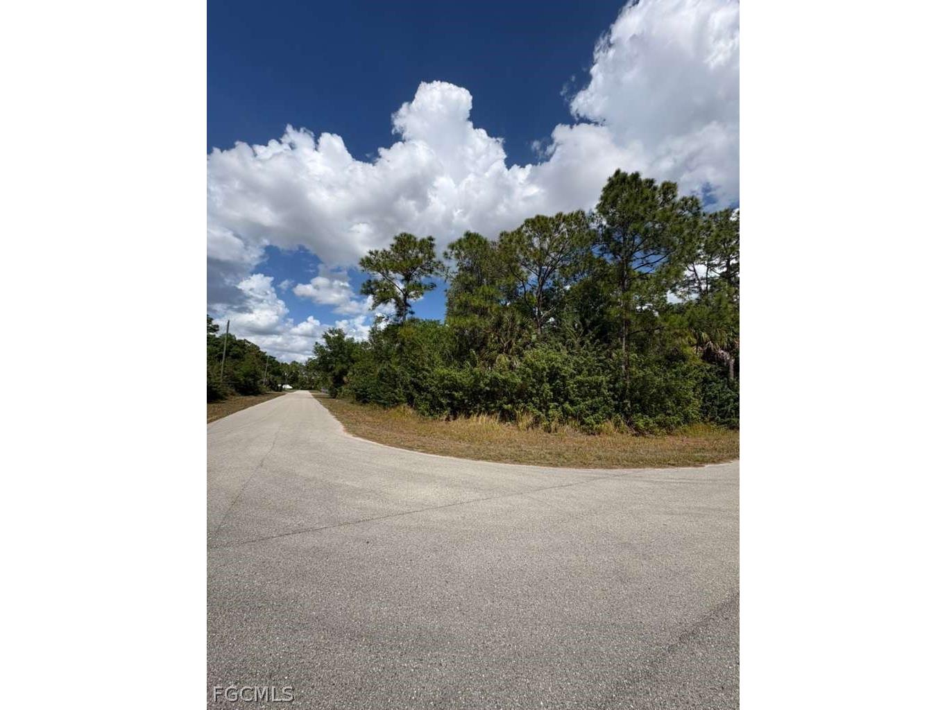 3122 47th Street W Lehigh Acres FL 33971 2026011374 image4