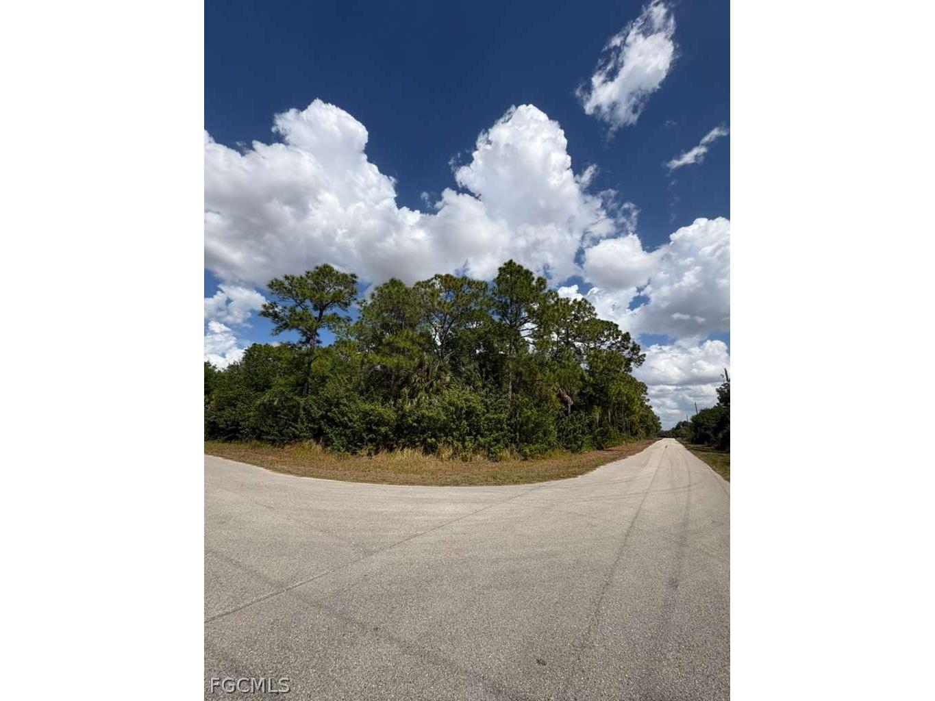 3122 47th Street W Lehigh Acres FL 33971 2026011374 image6