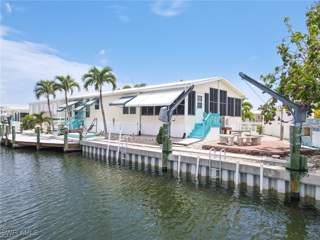 3122 Binnacle Lane Saint James City FL 33956 225053925 image1