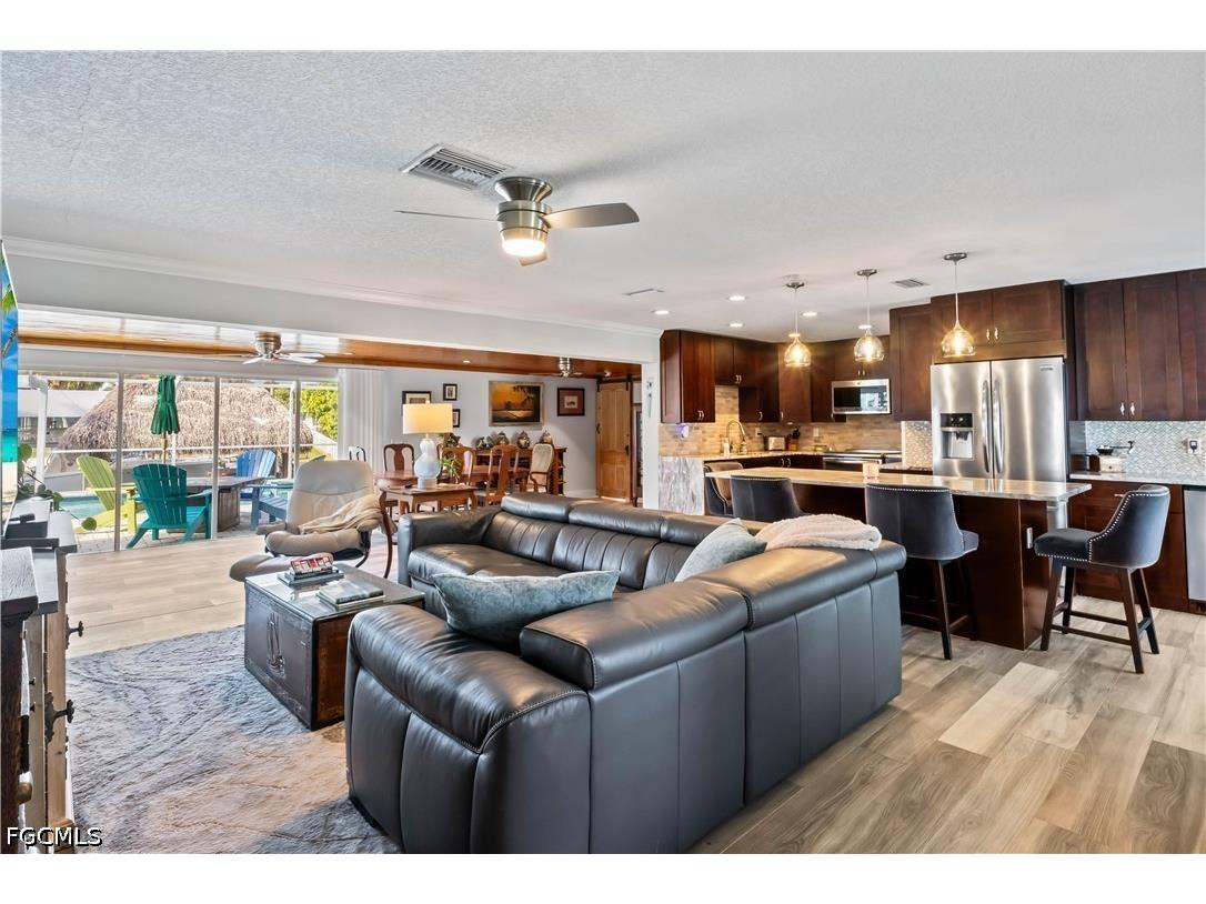 3122 SE 18th Place Cape Coral FL 33904 2026030187 image9