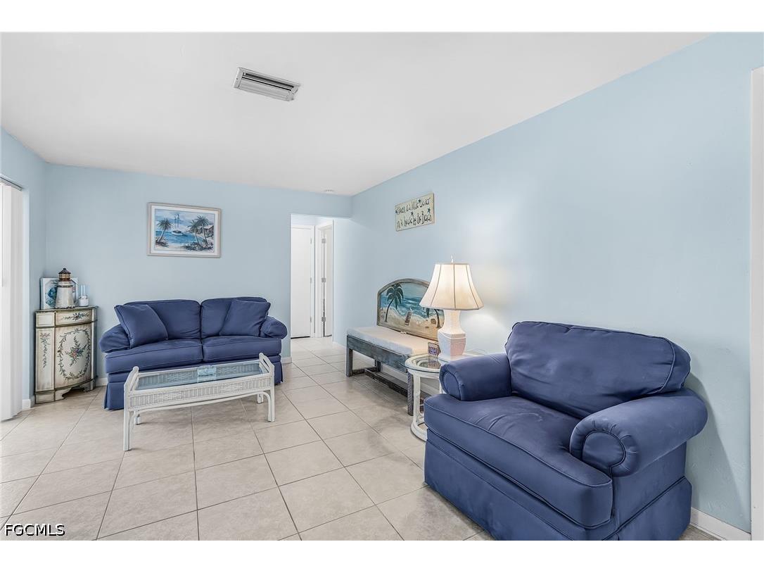 3122 SE 22nd Place Cape Coral FL 33904 2026021020 image8