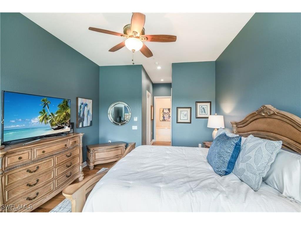 3123 Aviamar Circle #201 Naples FL 34114 225084425 image14
