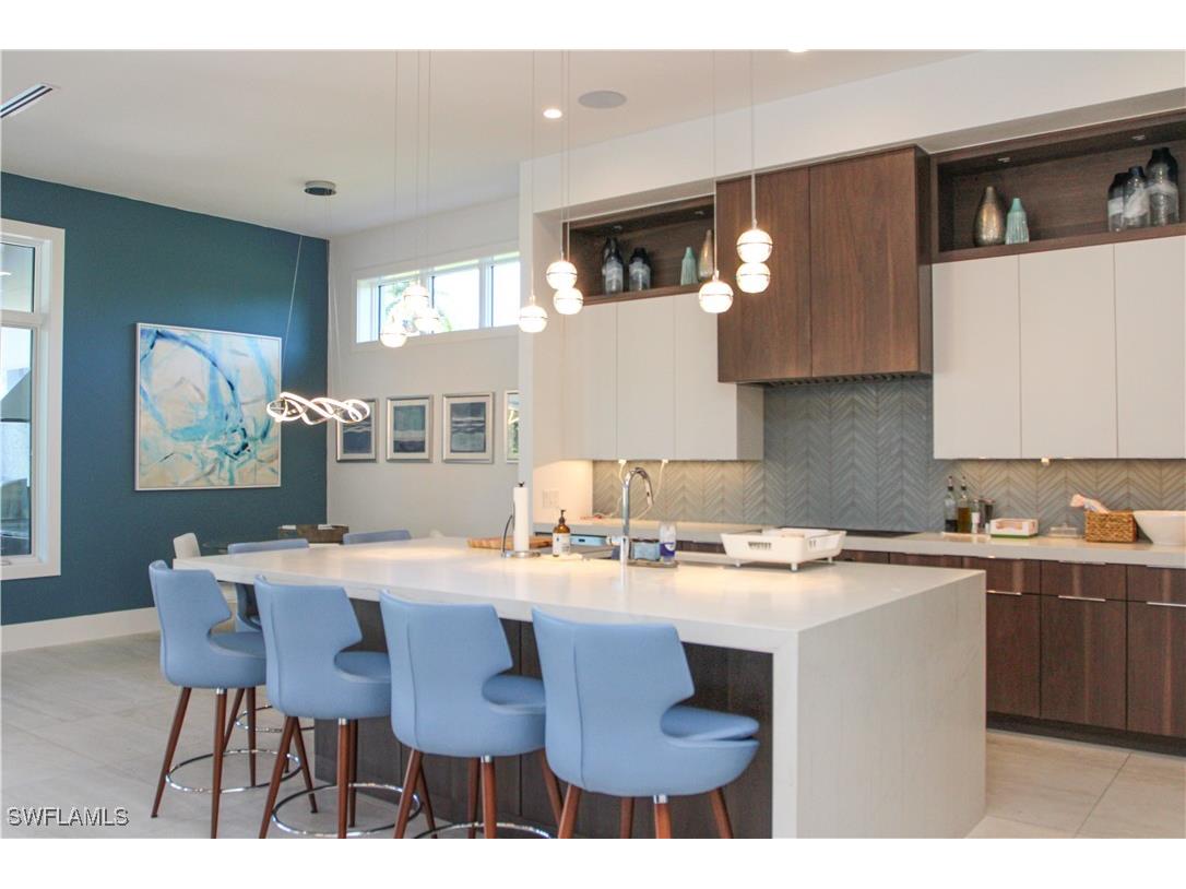 3123 Crayton Road Naples FL 34103 225085069 image22