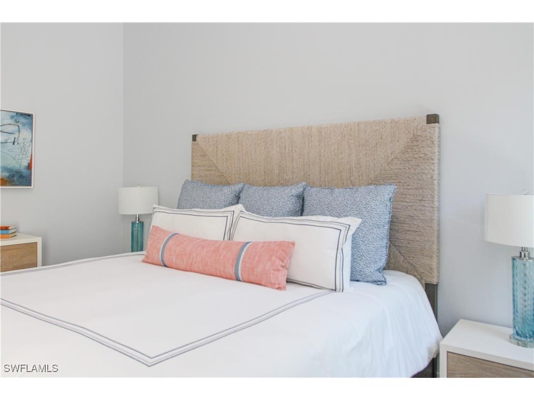 3123 Crayton Road Naples FL 34103 225085069 image24