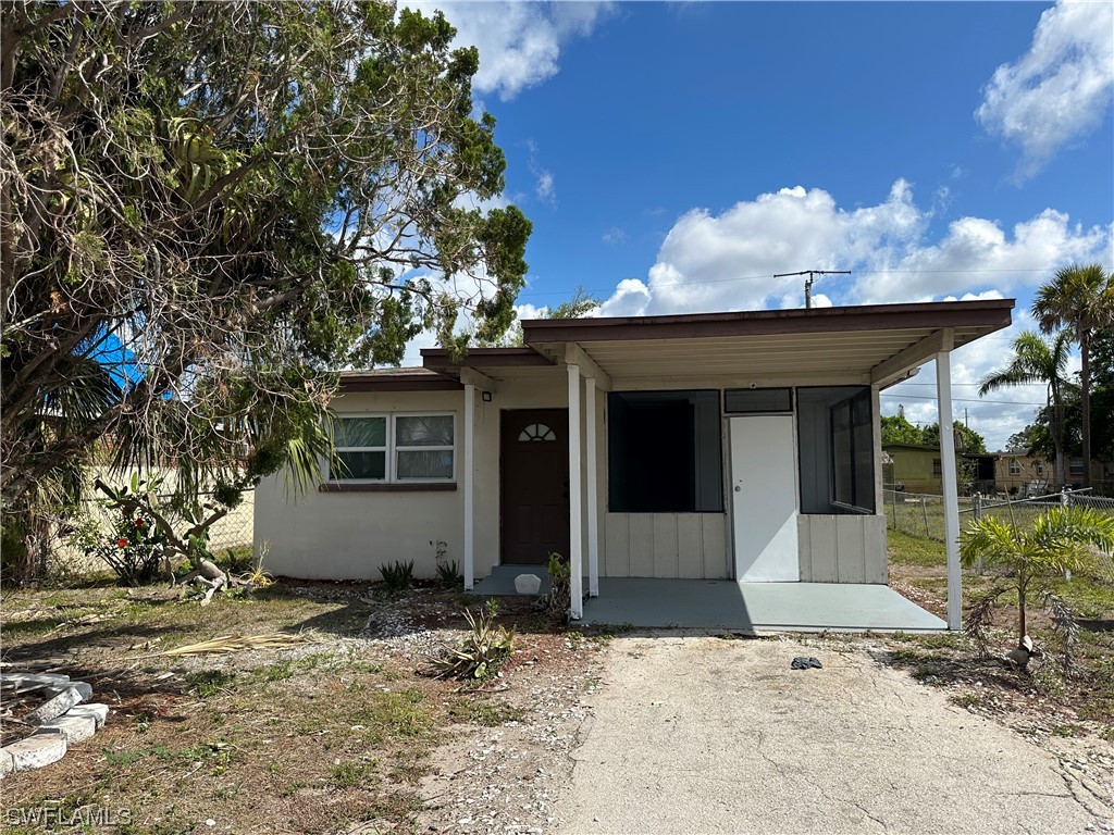 3123 Edison Avenue Fort Myers FL 33916 223040931 image1