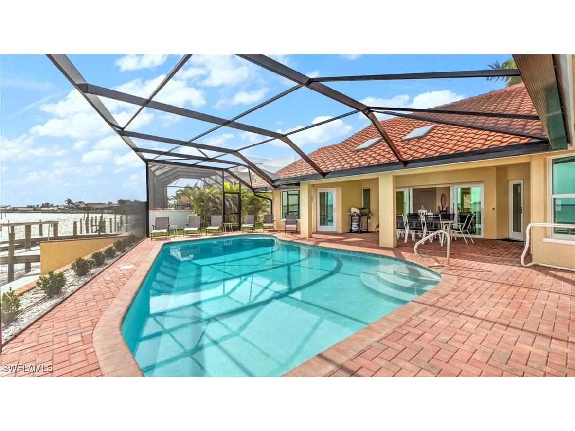 3123 SE 22nd Place Cape Coral FL 33904 225057691 image4