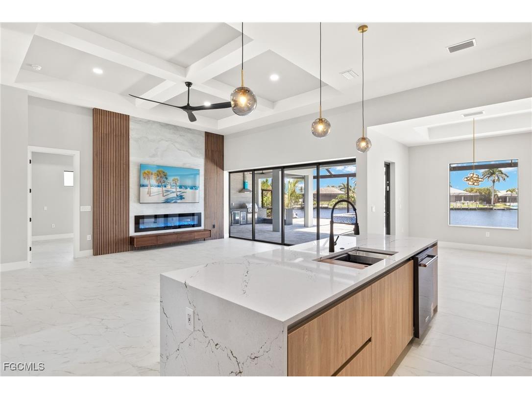 3123 SW 29th Avenue Cape Coral FL 33914 2025020831 image12