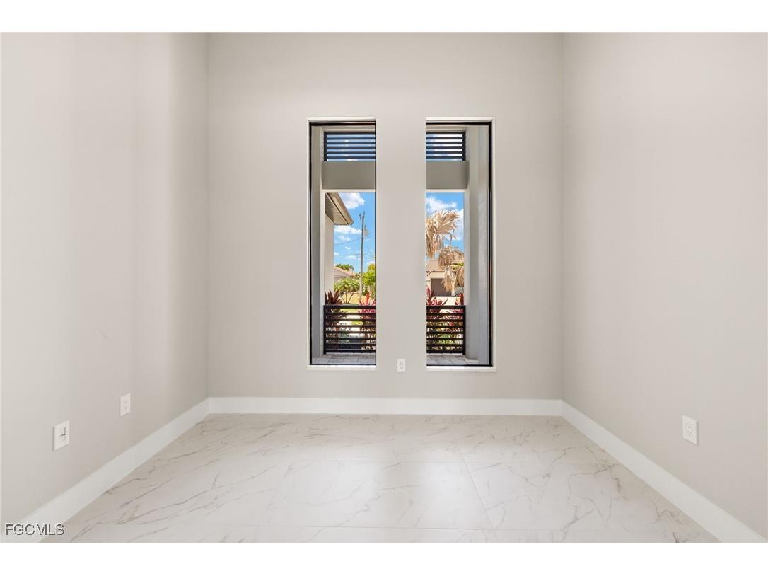 3123 SW 29th Avenue Cape Coral FL 33914 2025020831 image21