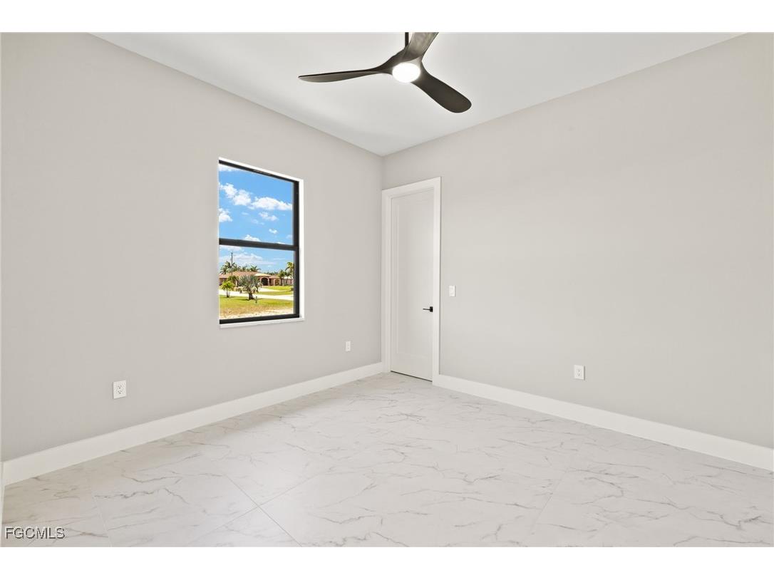 3123 SW 29th Avenue Cape Coral FL 33914 2025020831 image31