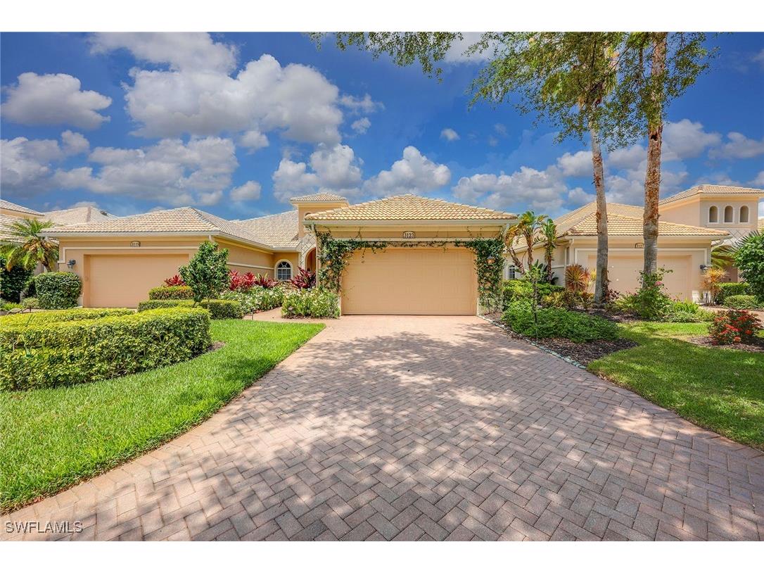 3123 Santorini Court Naples FL 34119 224076732 image1