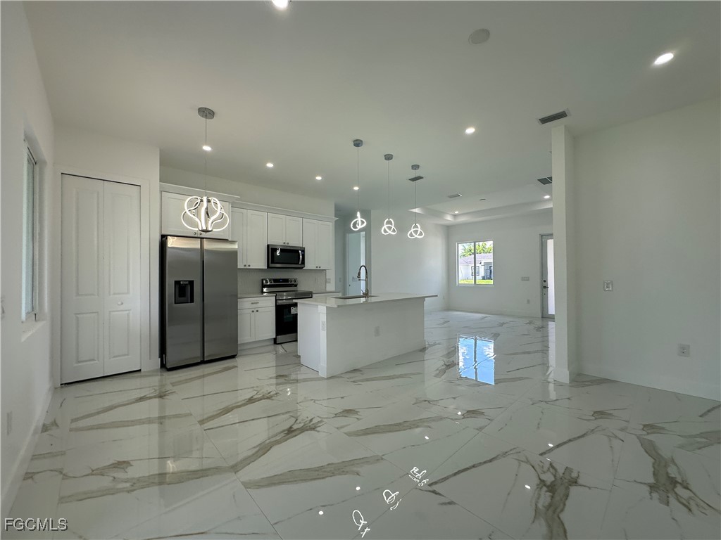 3124 35th Street SW Lehigh Acres FL 33976 2025006991 image3