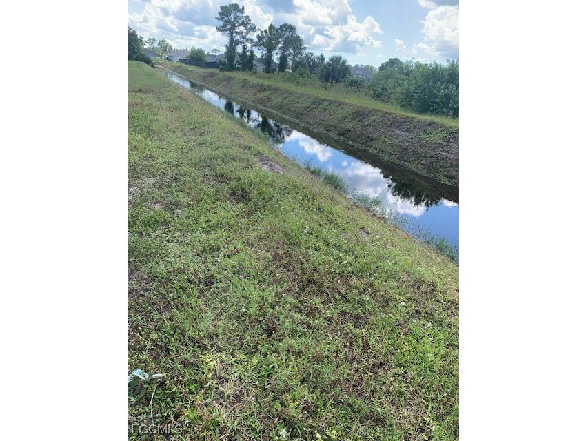 3125 38th Street SW Lehigh Acres FL 33976 2025008782 image2
