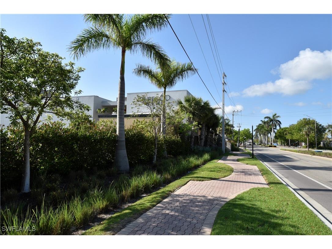 3125 Barrett Avenue Naples FL 34112 225075617 image12