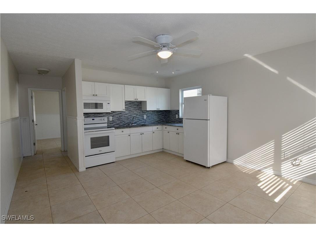 3125 Barrett Avenue Naples FL 34112 225075617 image3