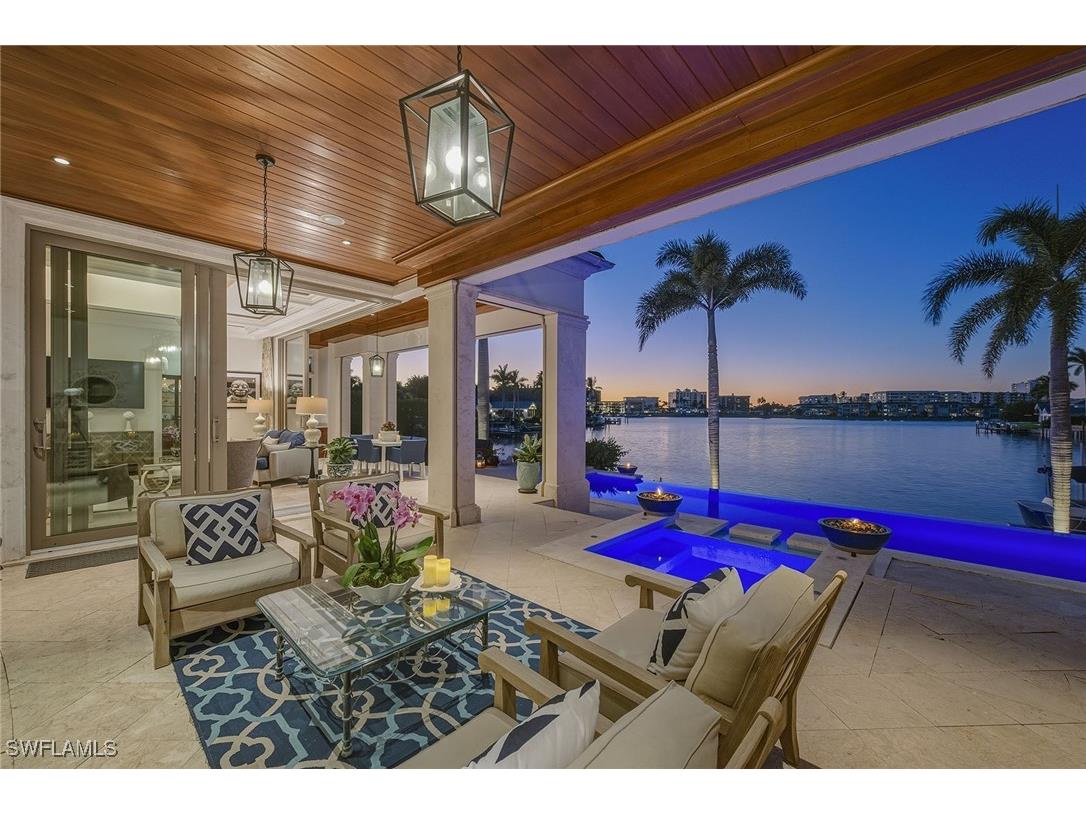 3125 Leeward Lane Naples FL 34103 226005463 image1