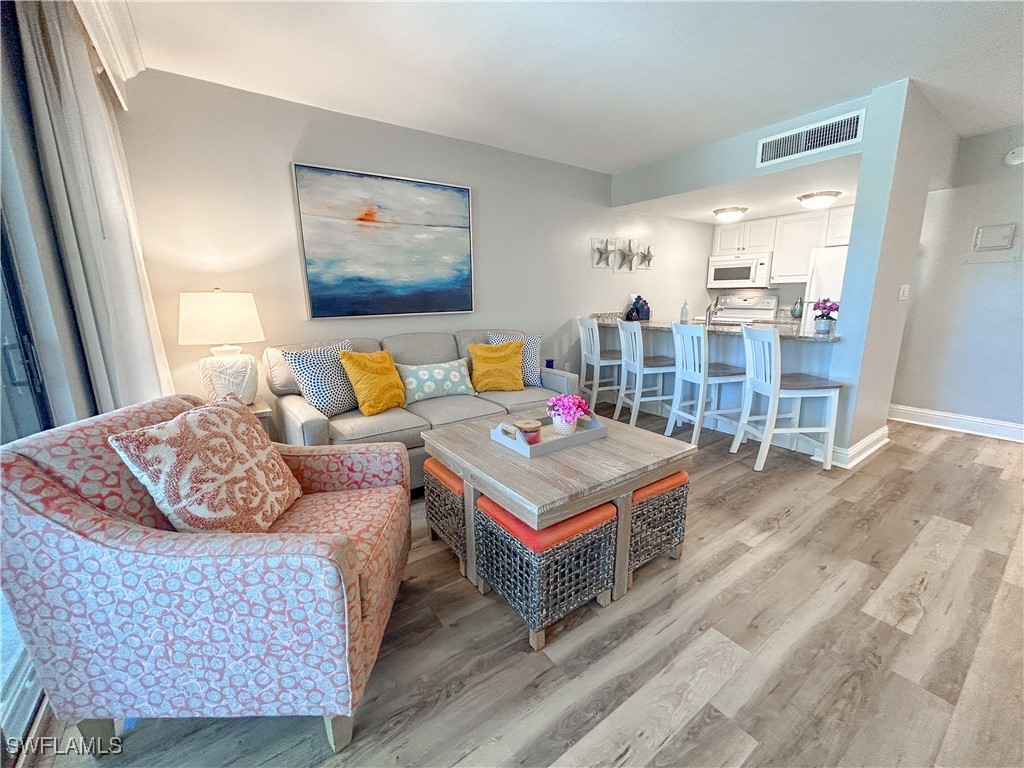 3126 Tennis Villas Captiva FL 33924 225056715 image1