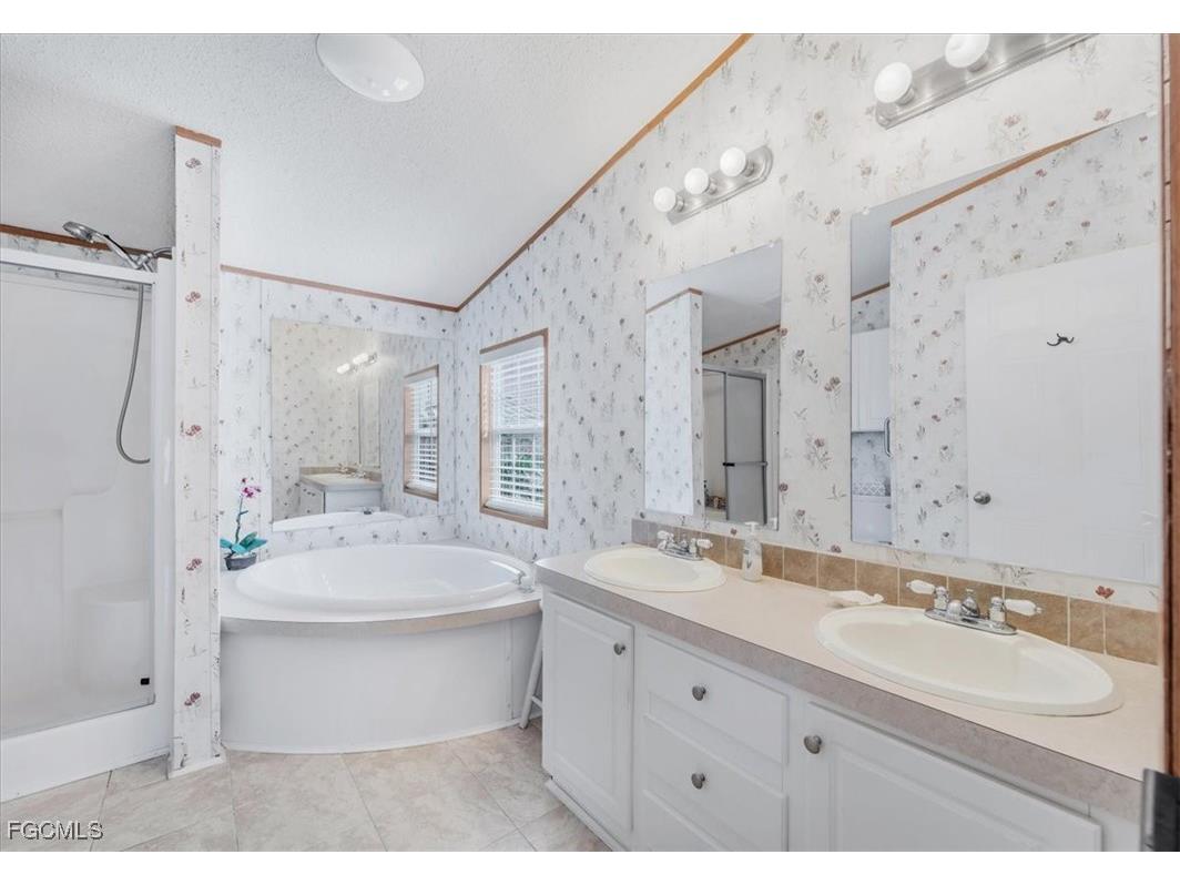 3127 Bayside Parkway Punta Gorda FL 33982 2026004679 image23