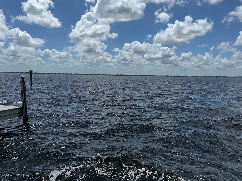 3127 SE 22nd Place Cape Coral FL 33904 225058146 image8