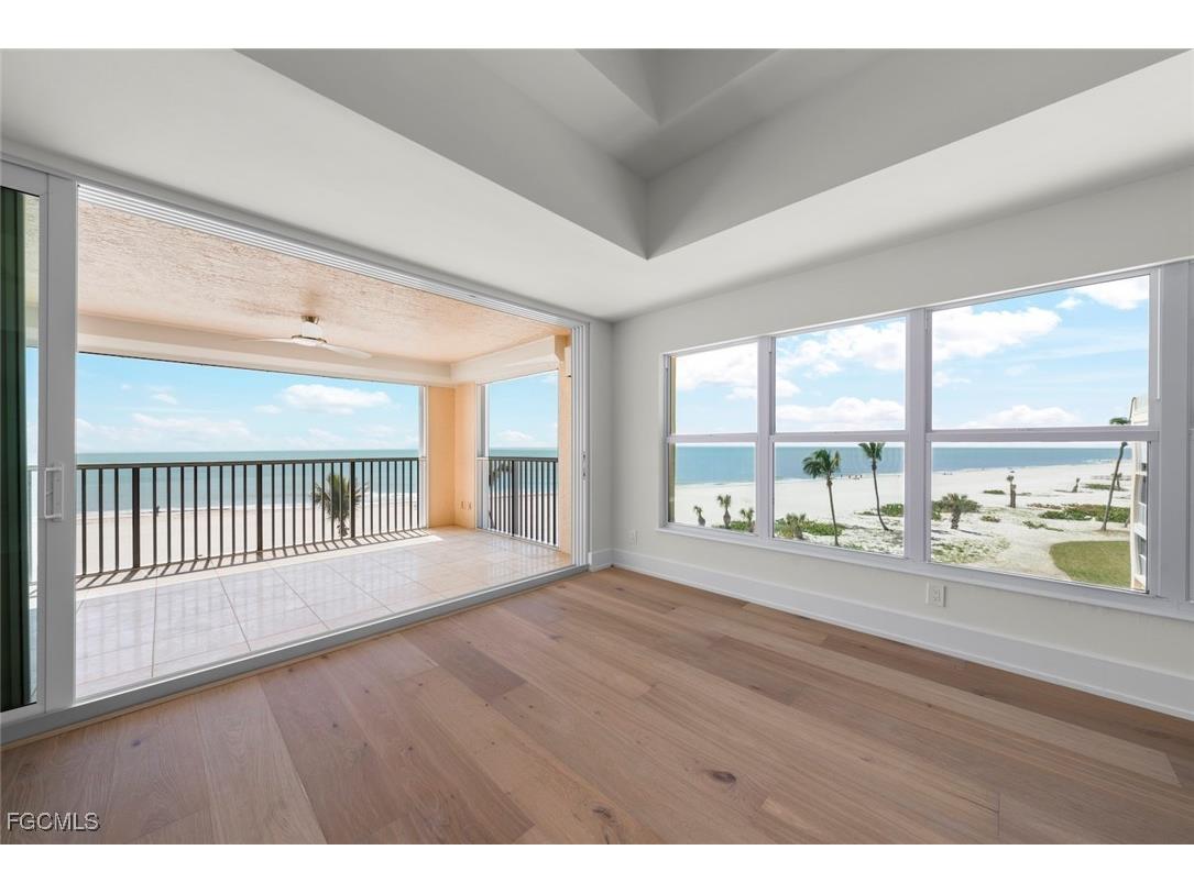 3127 W Gulf Drive #106 Sanibel FL 33957 2025018432 image18