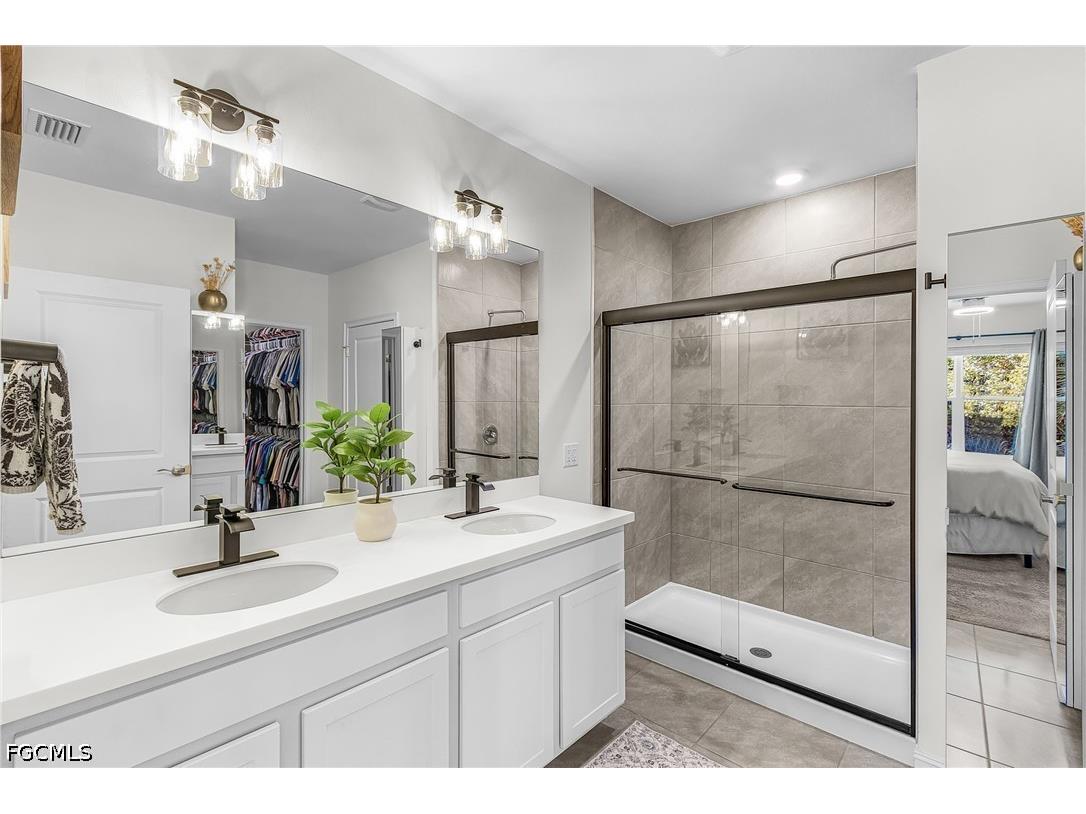 3128 Cozumel Court Cape Coral FL 33909 2026015566 image13