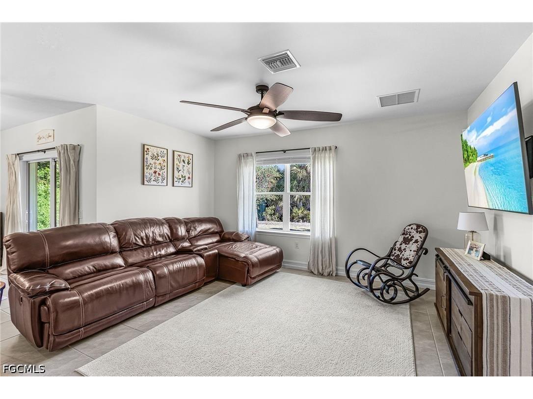 3128 Cozumel Court Cape Coral FL 33909 2026015566 image9