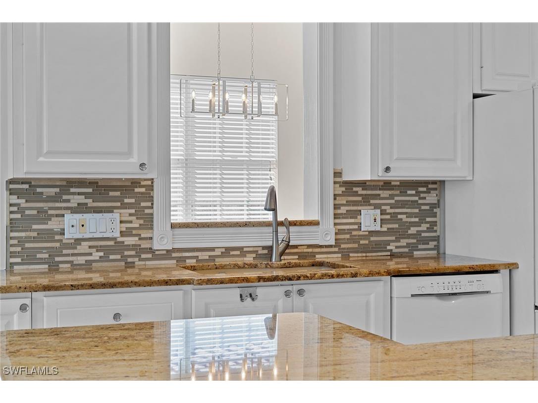 3128 Dominica Way Naples FL 34119 226000142 image8